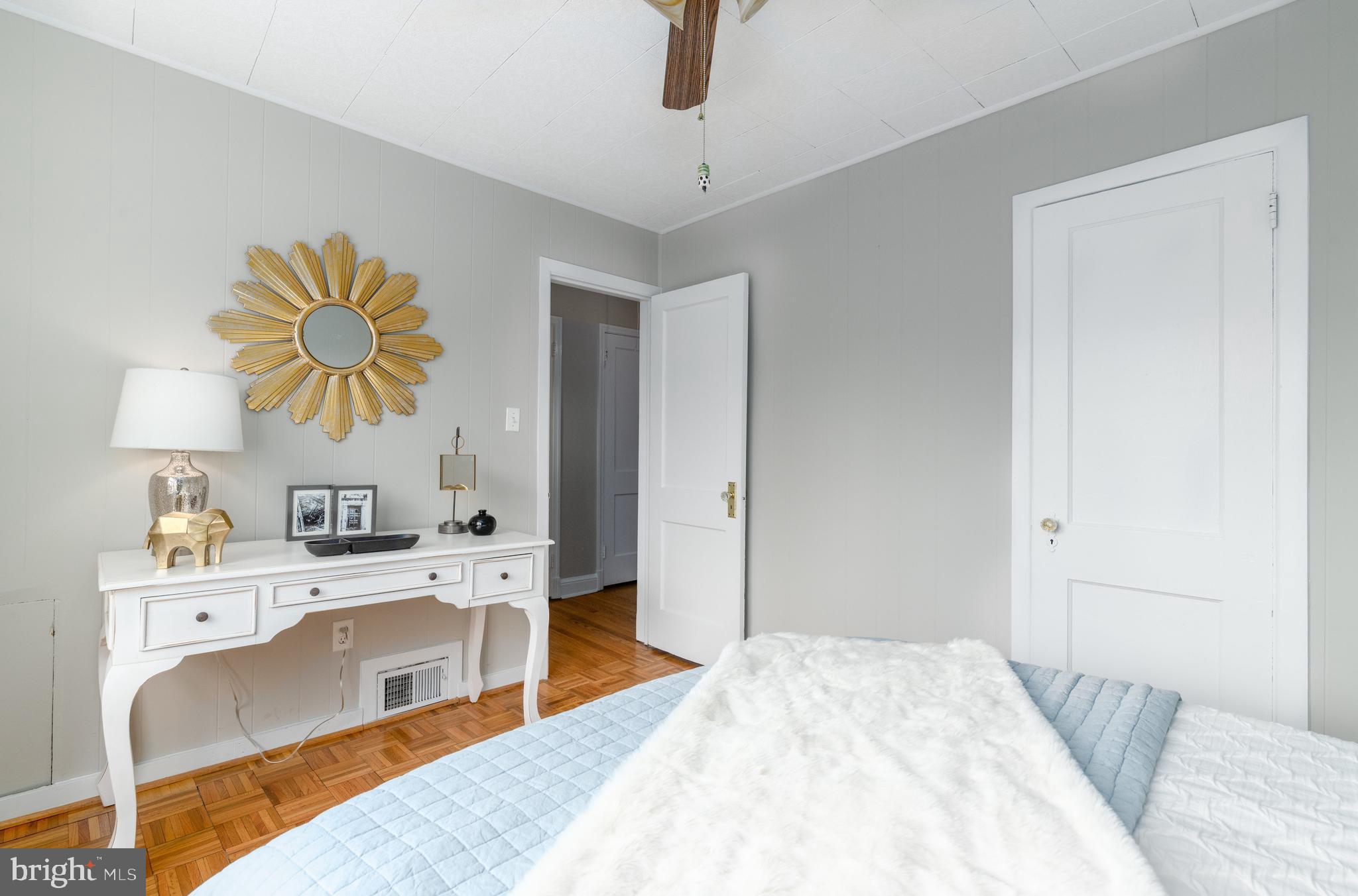 DEL RAY - Residential