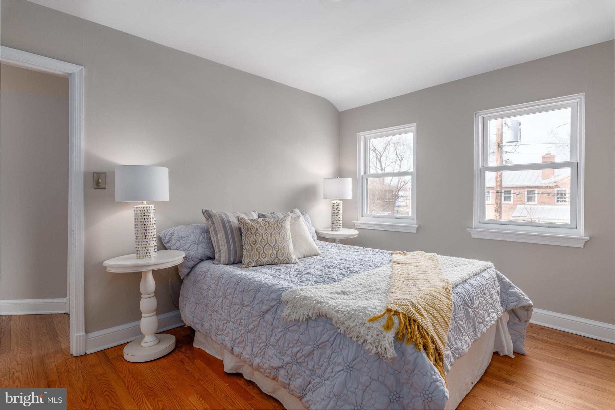 DEL RAY - Residential