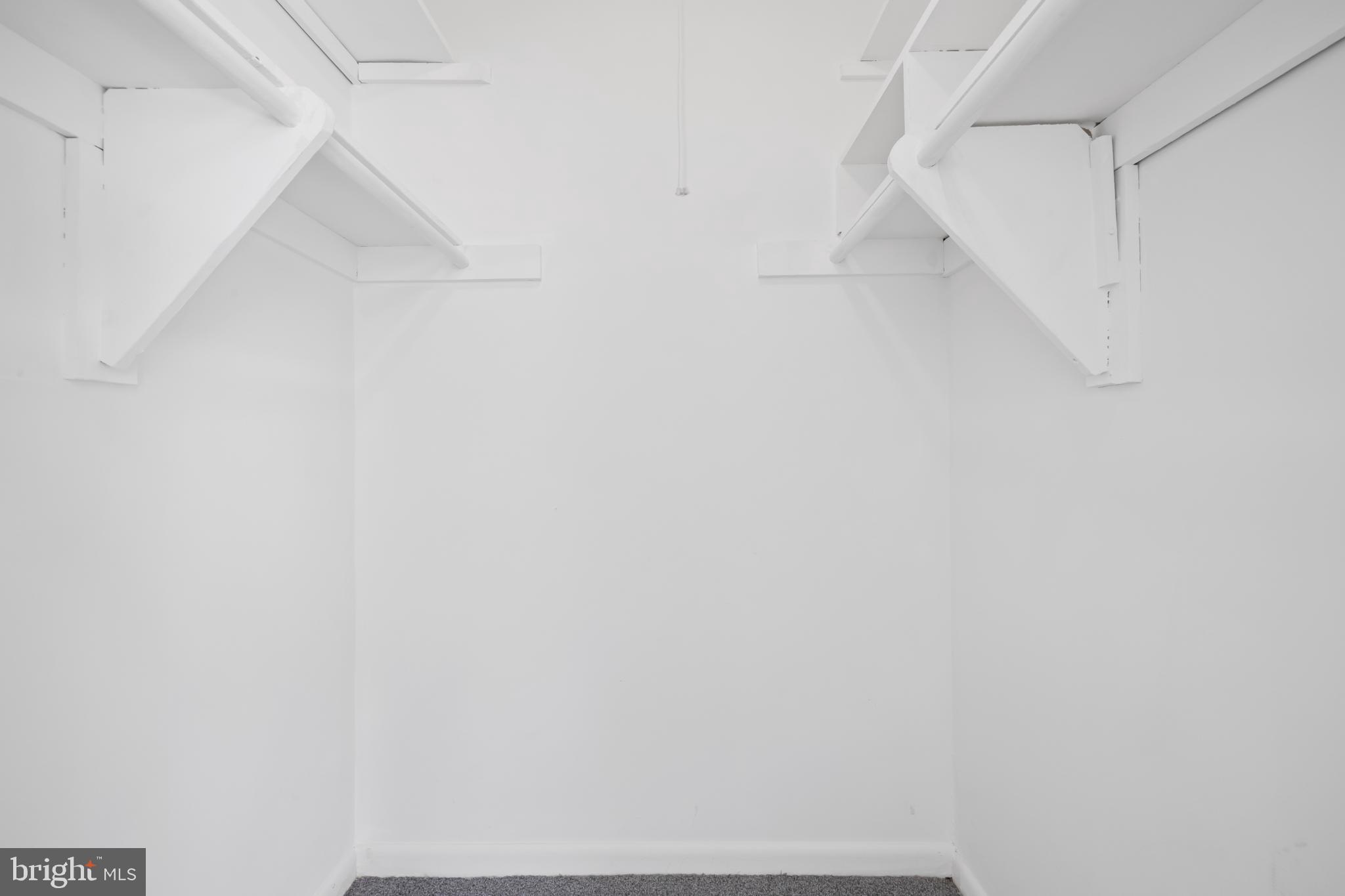 CROSS FOX - Residential