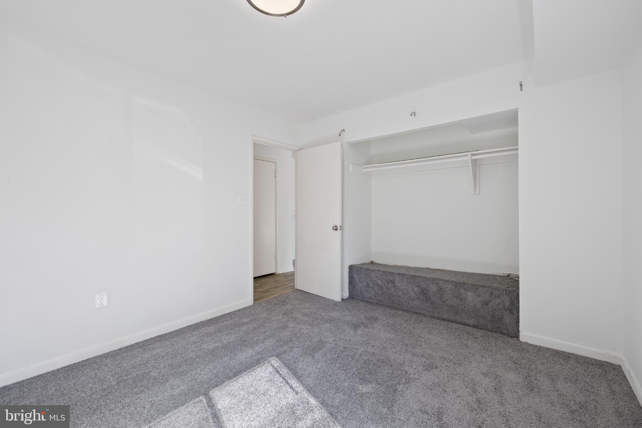 CROSS FOX - Residential