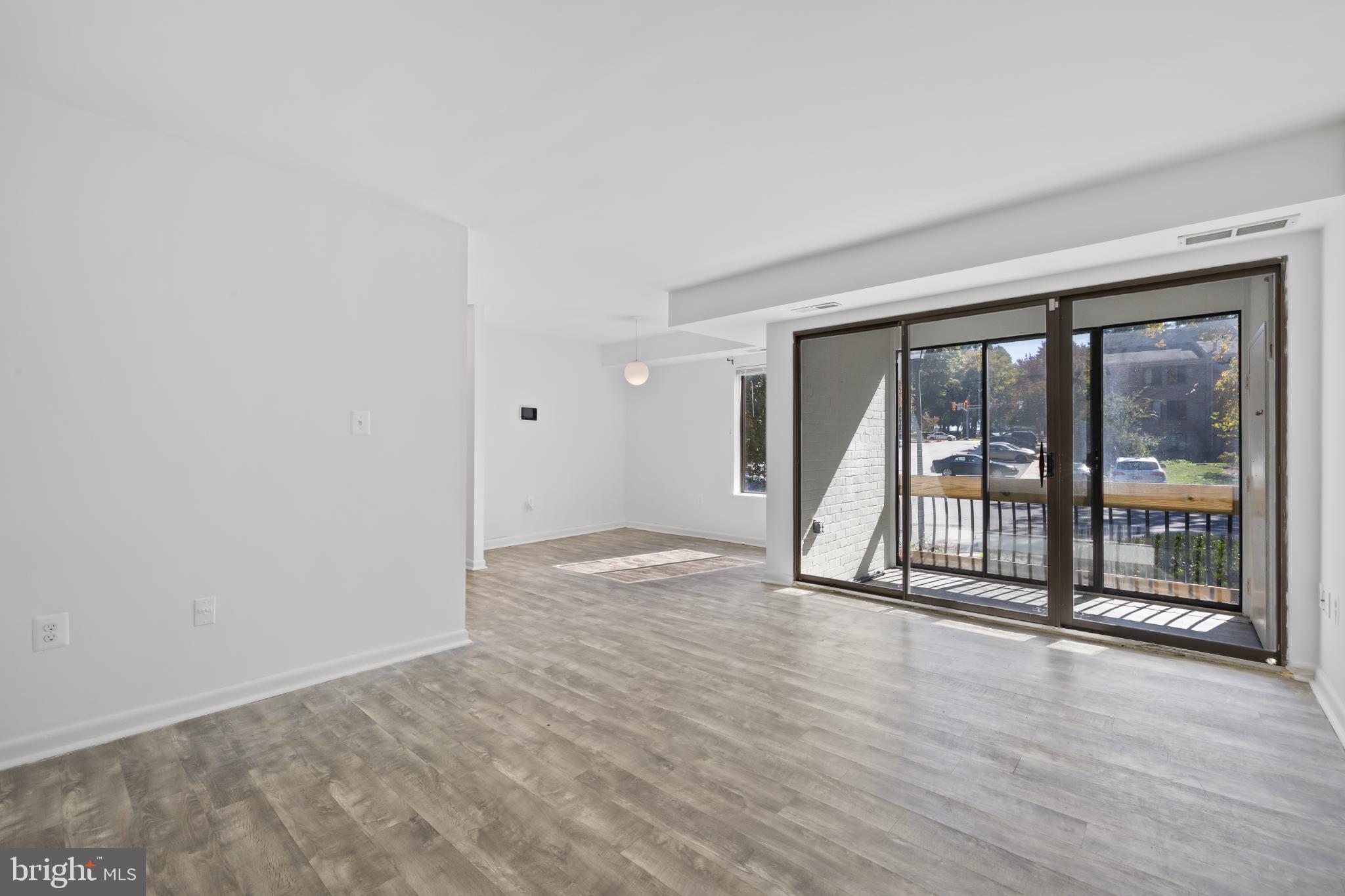 CROSS FOX - Residential