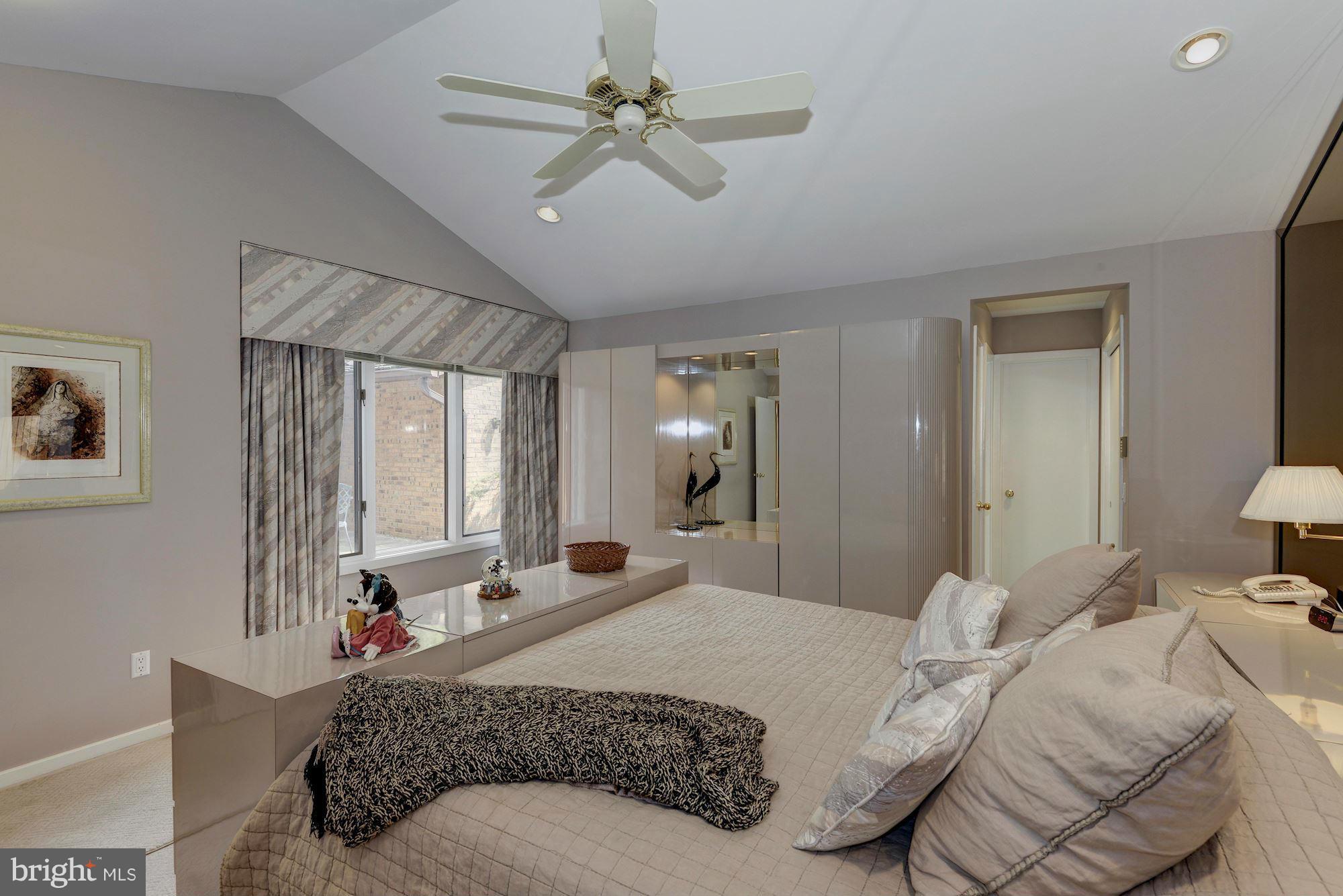 INVERNESS FOREST - Residential