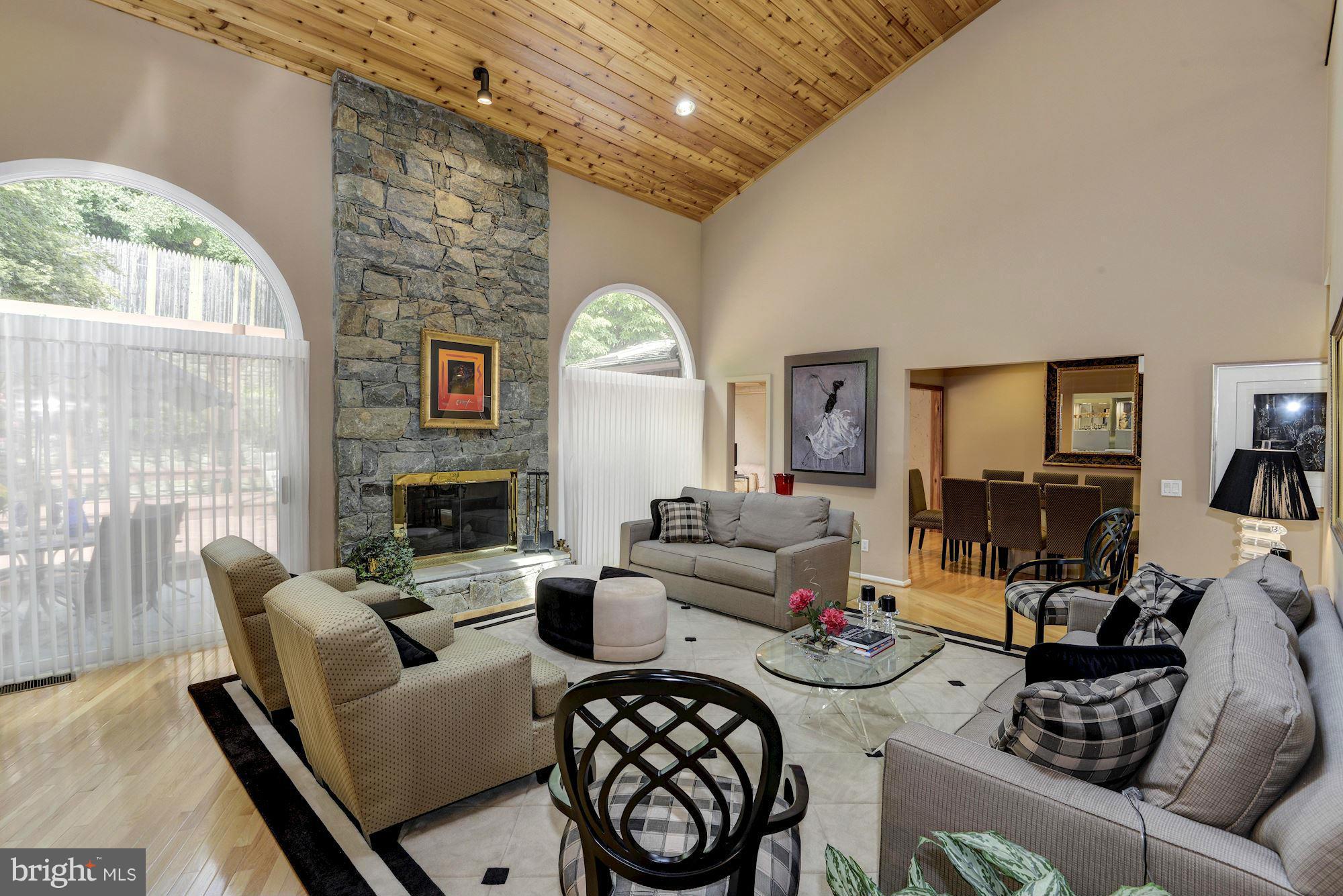 INVERNESS FOREST - Residential