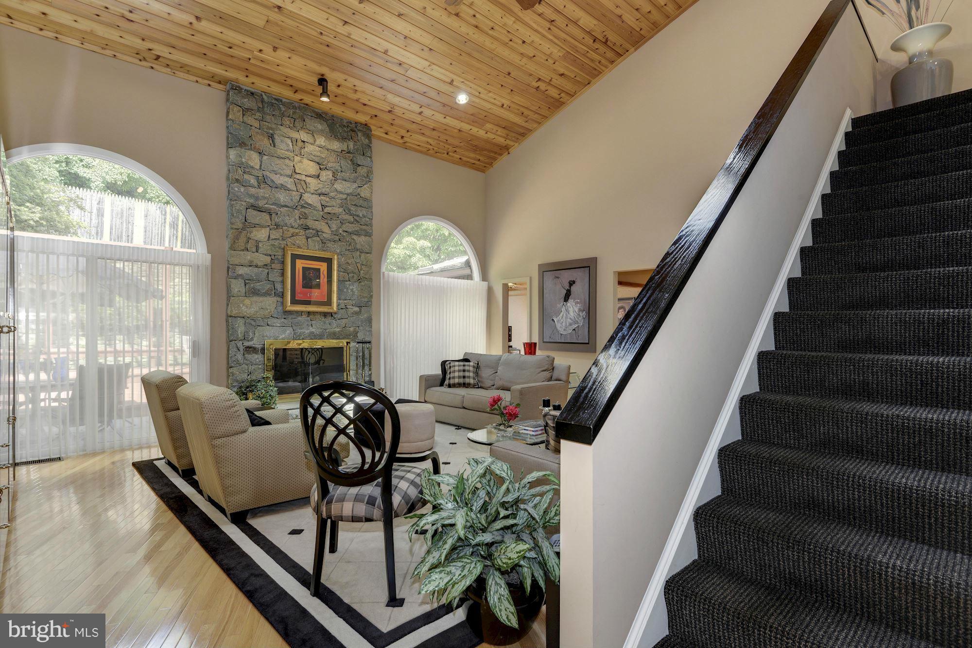 INVERNESS FOREST - Residential