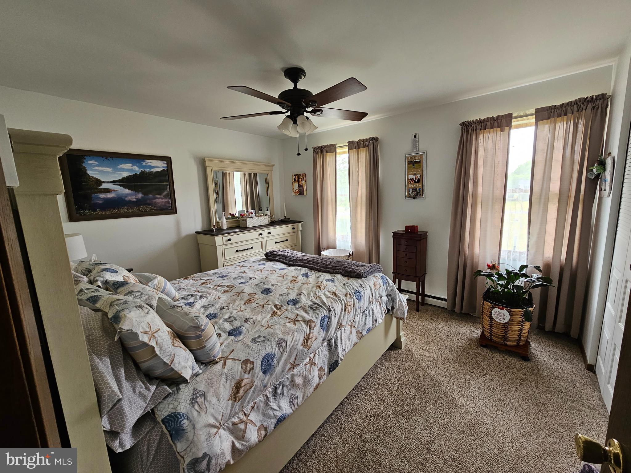 POTOMAC HEIGHTS - Residential