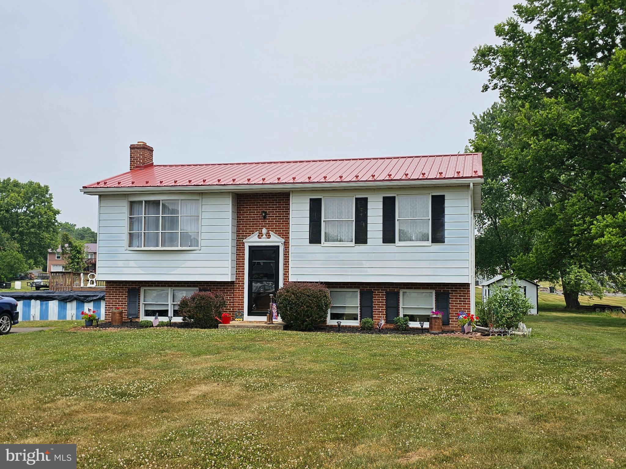 POTOMAC HEIGHTS - Residential