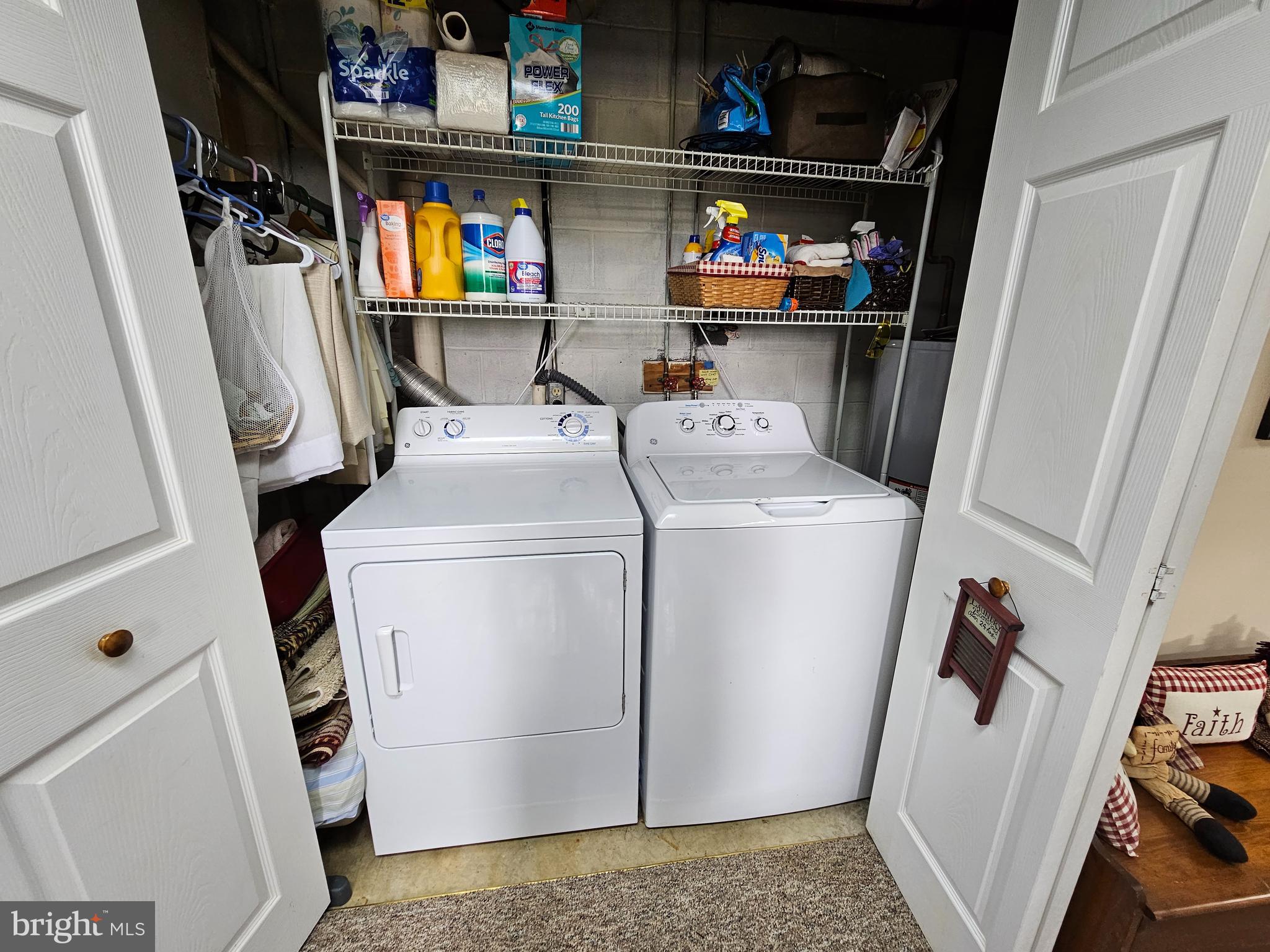 POTOMAC HEIGHTS - Residential