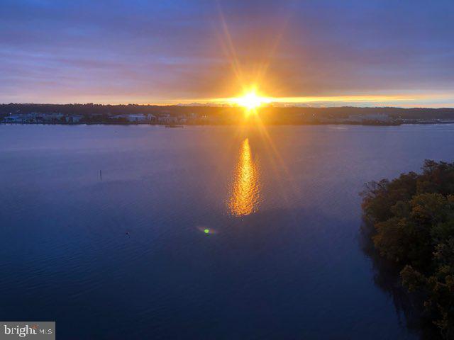 MARINA TOWERS - Residential