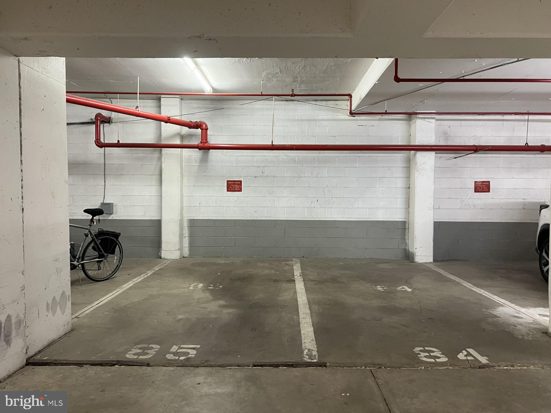 MARINA TOWERS - Residential