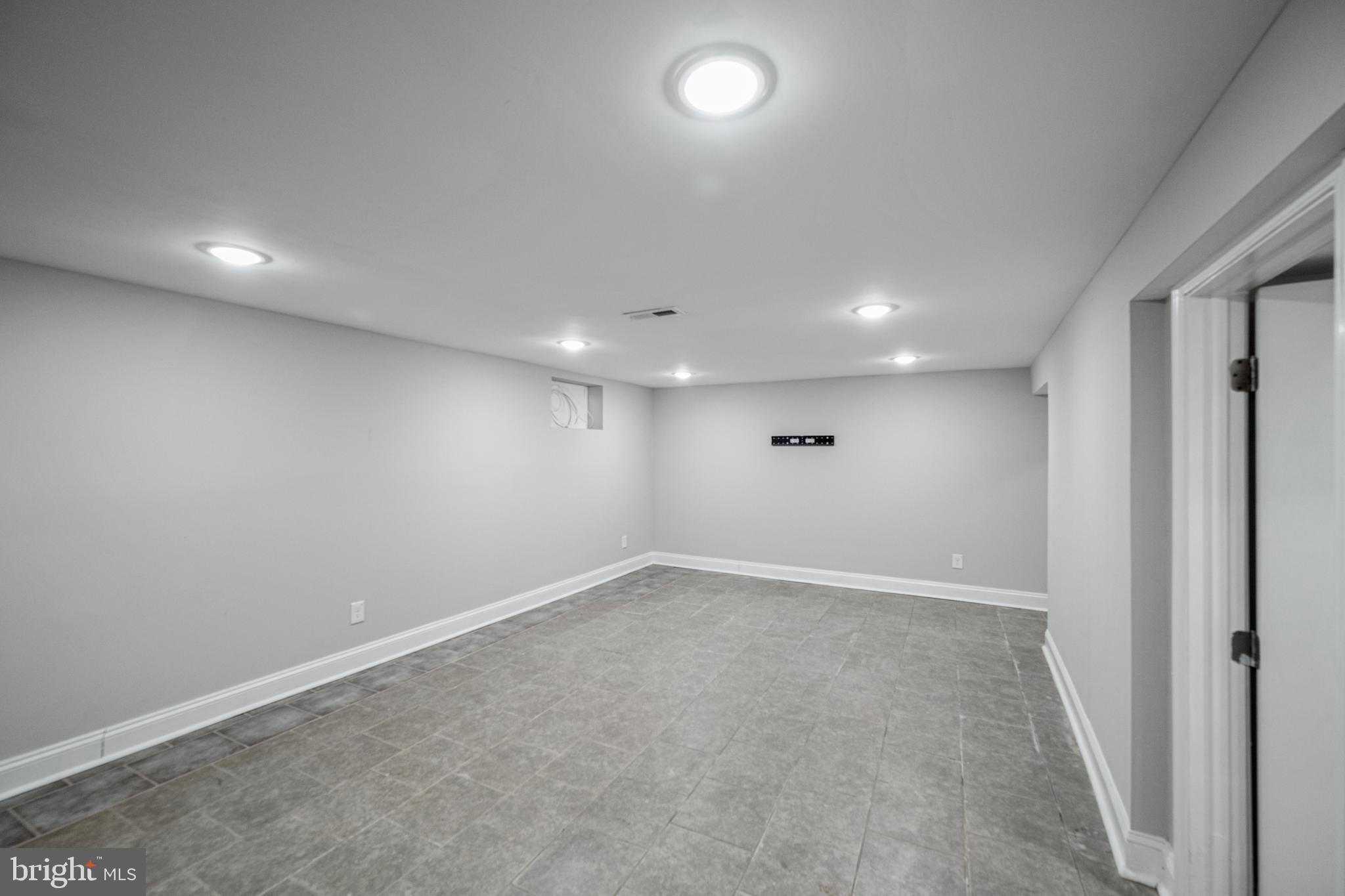 WESTFIELD - Residential