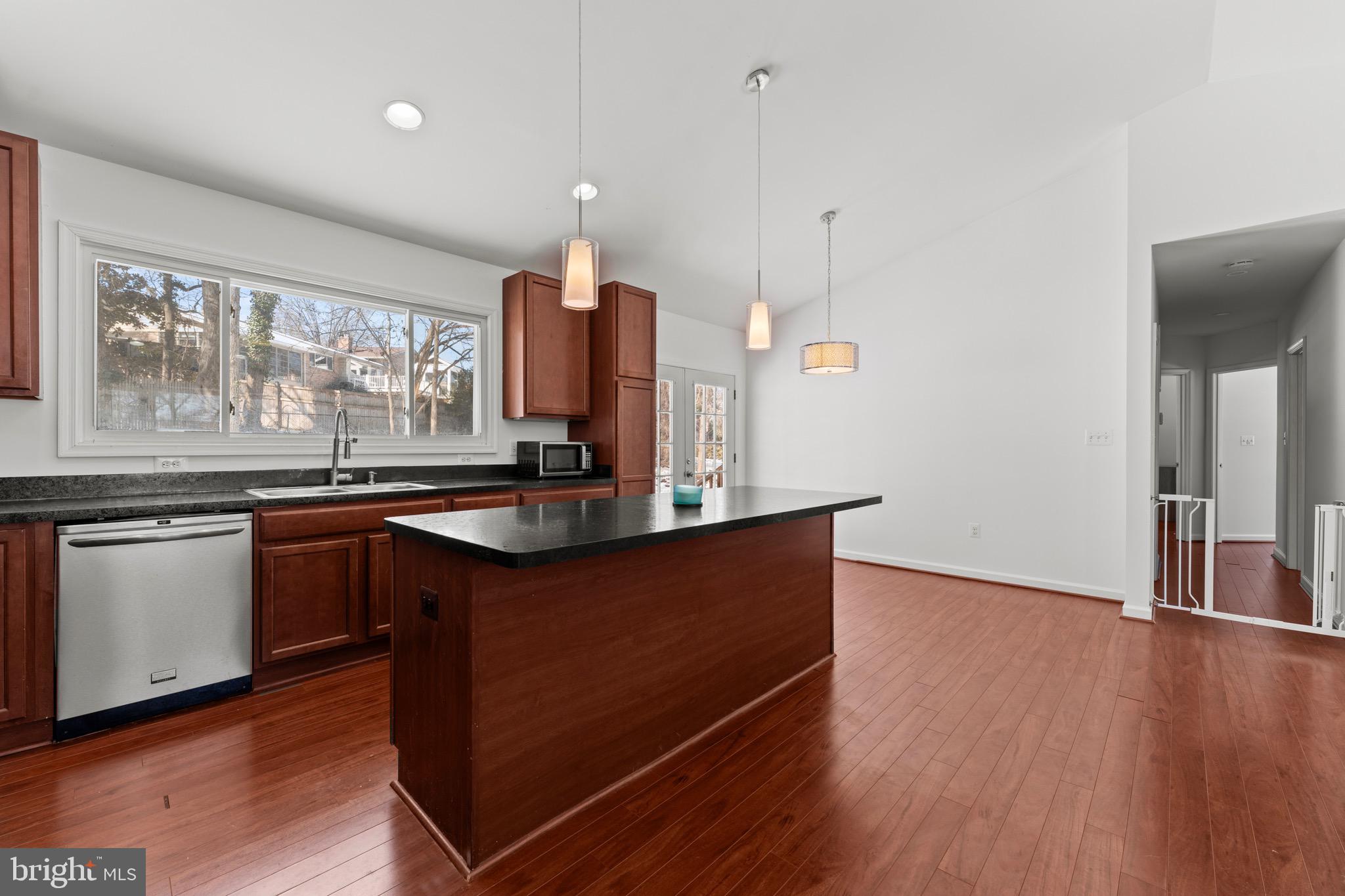 YARROW - Residential