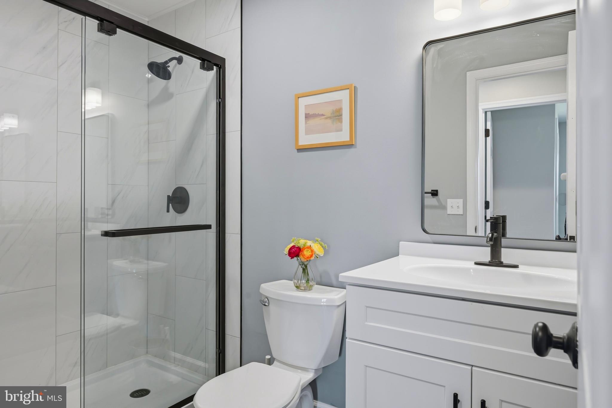 QUEEN ANNE COLONY - Residential