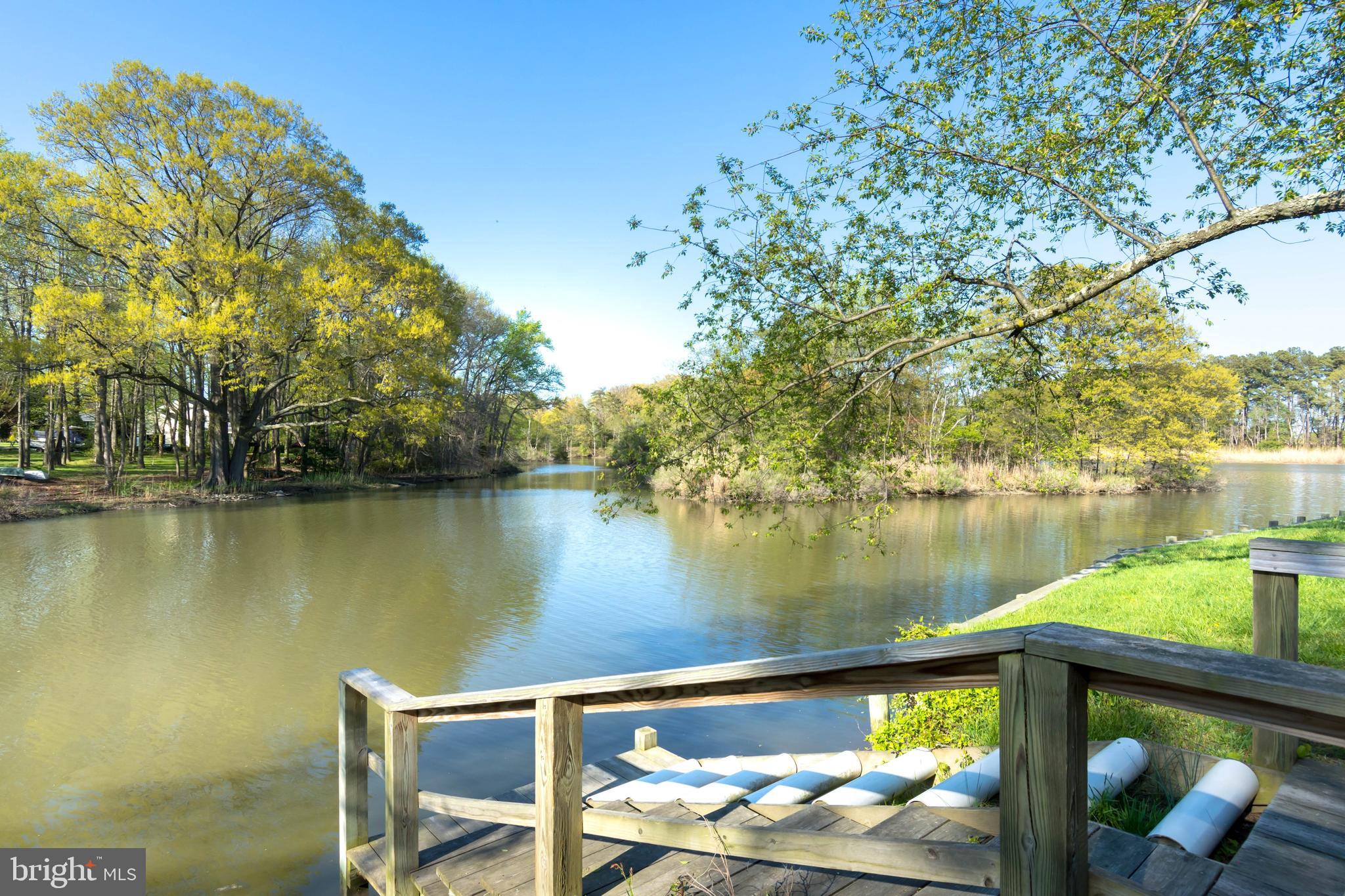 QUEEN ANNE COLONY - Residential
