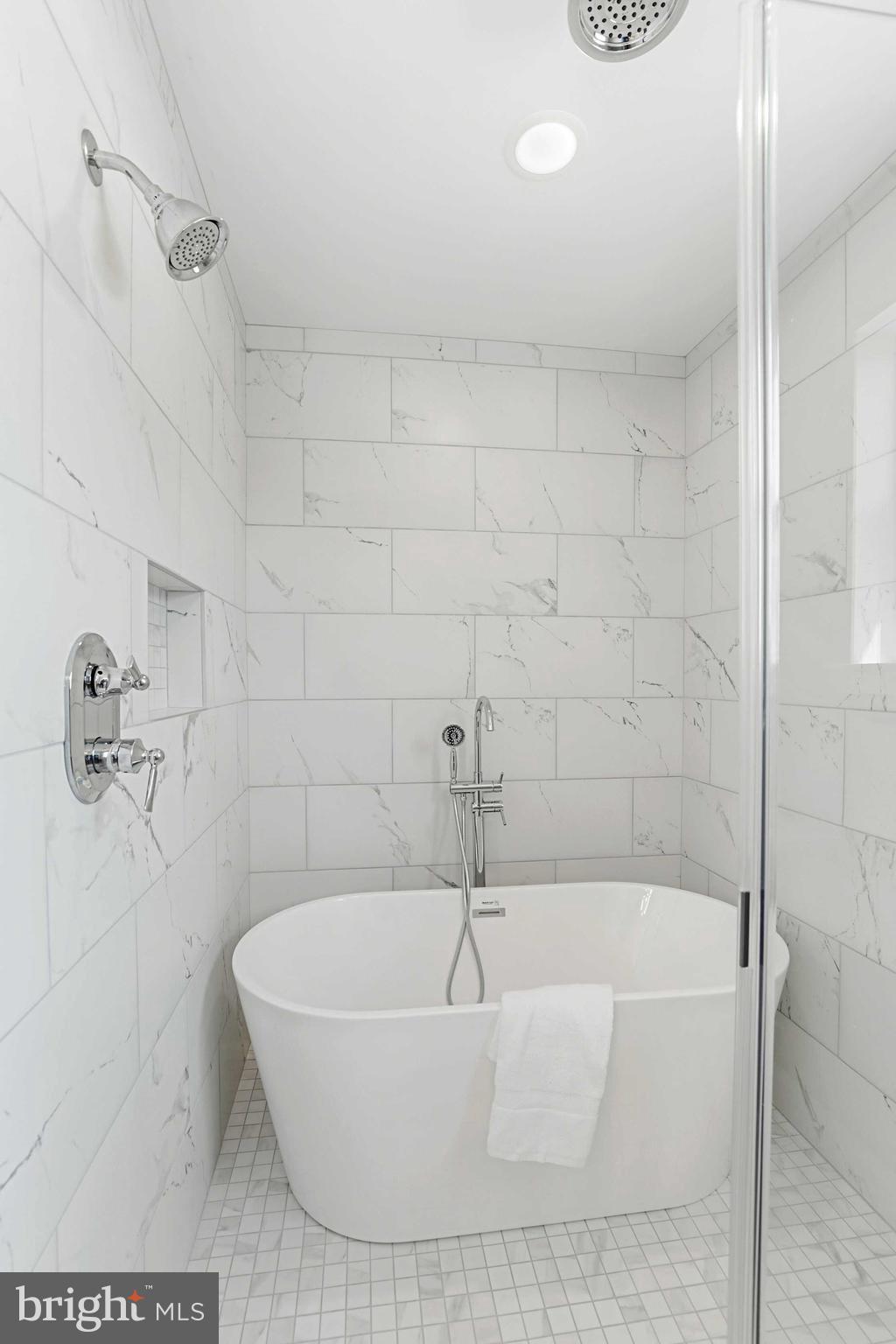 BACK RIVER HIGHLANDS - Residential