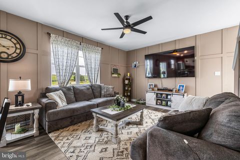 Tiny photo for 4300 Brent Drive, SPRING GROVE, PA 17362 (MLS # PAYK2098582)