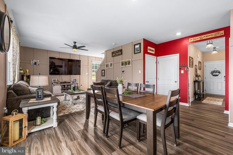 Tiny photo for 4300 Brent Drive, SPRING GROVE, PA 17362 (MLS # PAYK2098582)