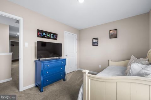 Tiny photo for 4300 Brent Drive, SPRING GROVE, PA 17362 (MLS # PAYK2098582)