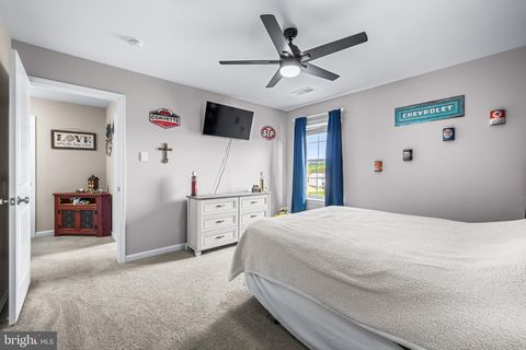 Tiny photo for 4300 Brent Drive, SPRING GROVE, PA 17362 (MLS # PAYK2098582)