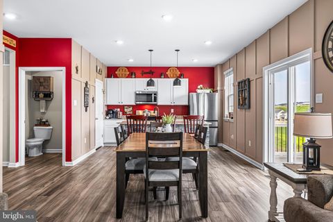 Tiny photo for 4300 Brent Drive, SPRING GROVE, PA 17362 (MLS # PAYK2098582)