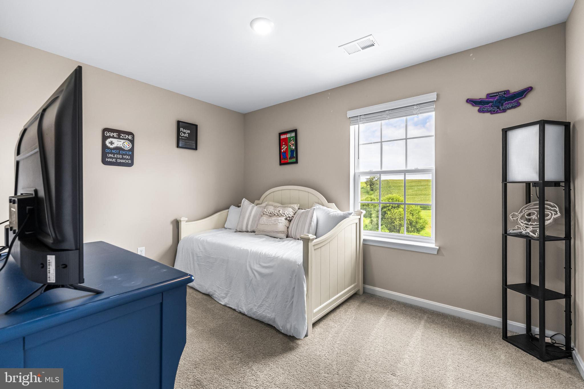 VALLEY VIEW - Residential