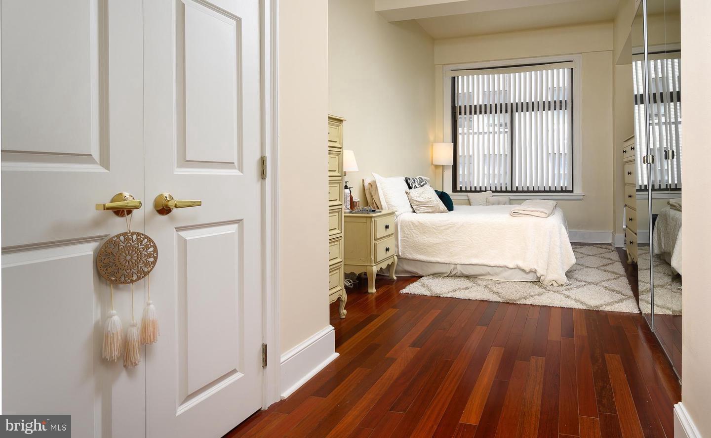 RITTENHOUSE SQUARE - Residential Lease