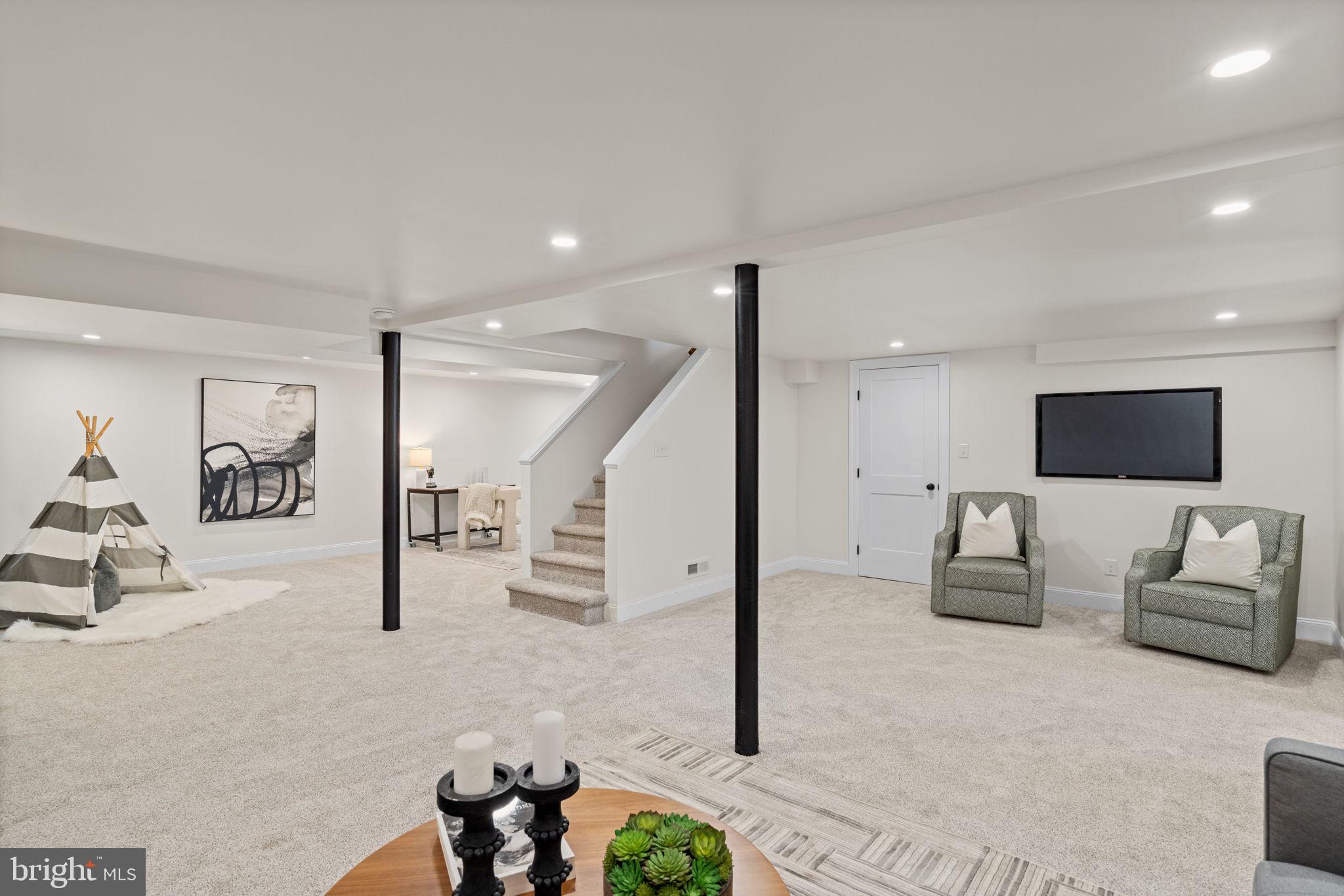 HAVERTOWN - Residential