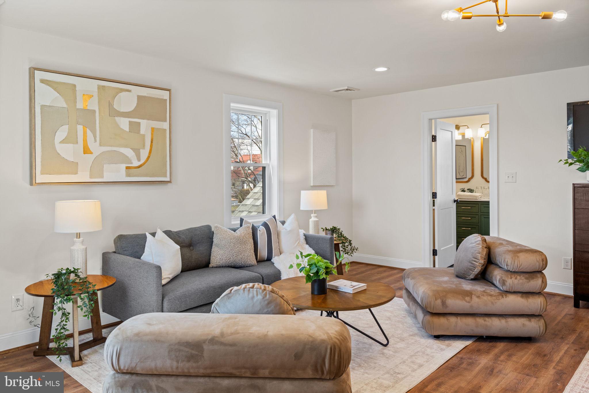 HAVERTOWN - Residential