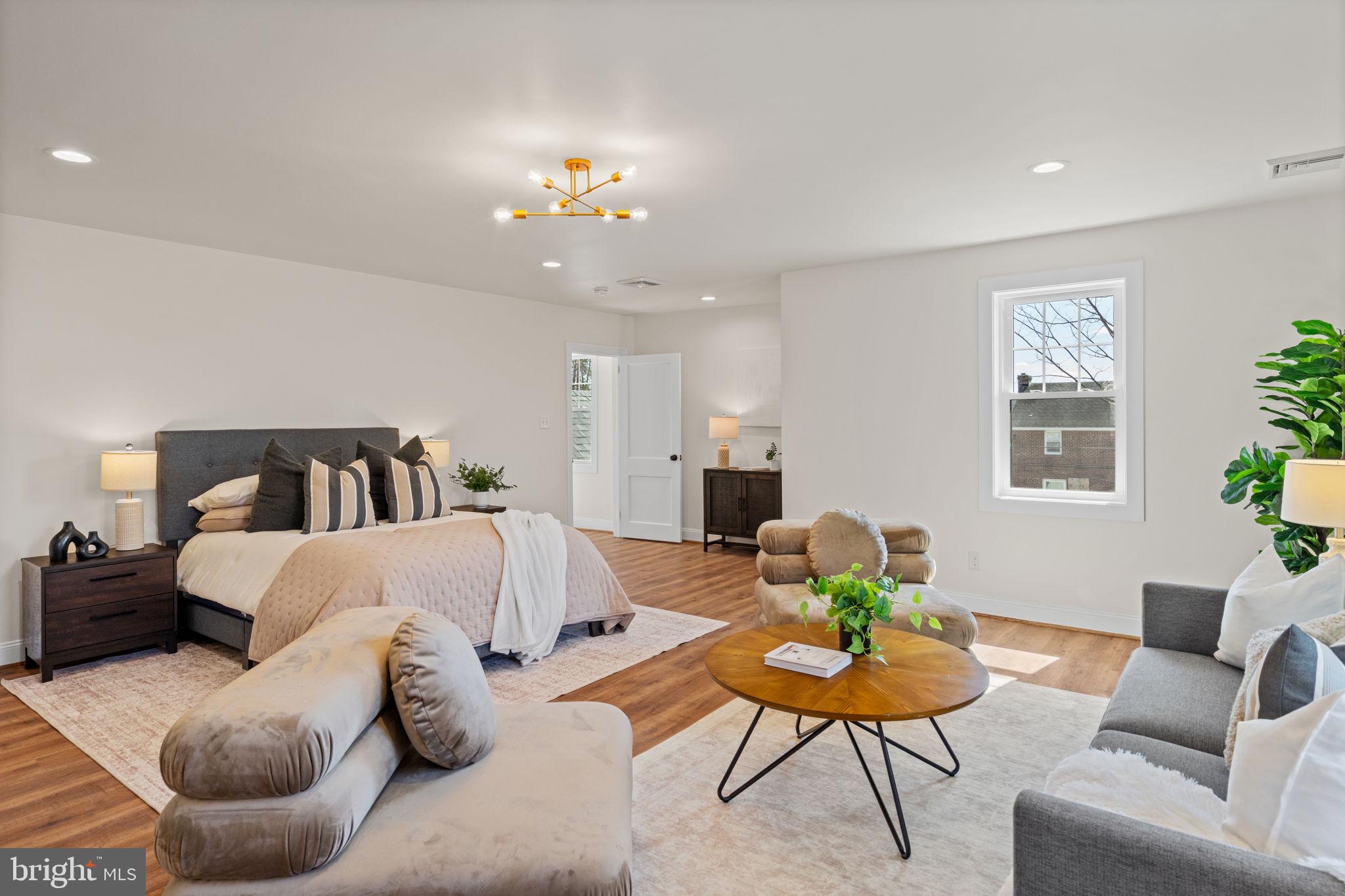 HAVERTOWN - Residential