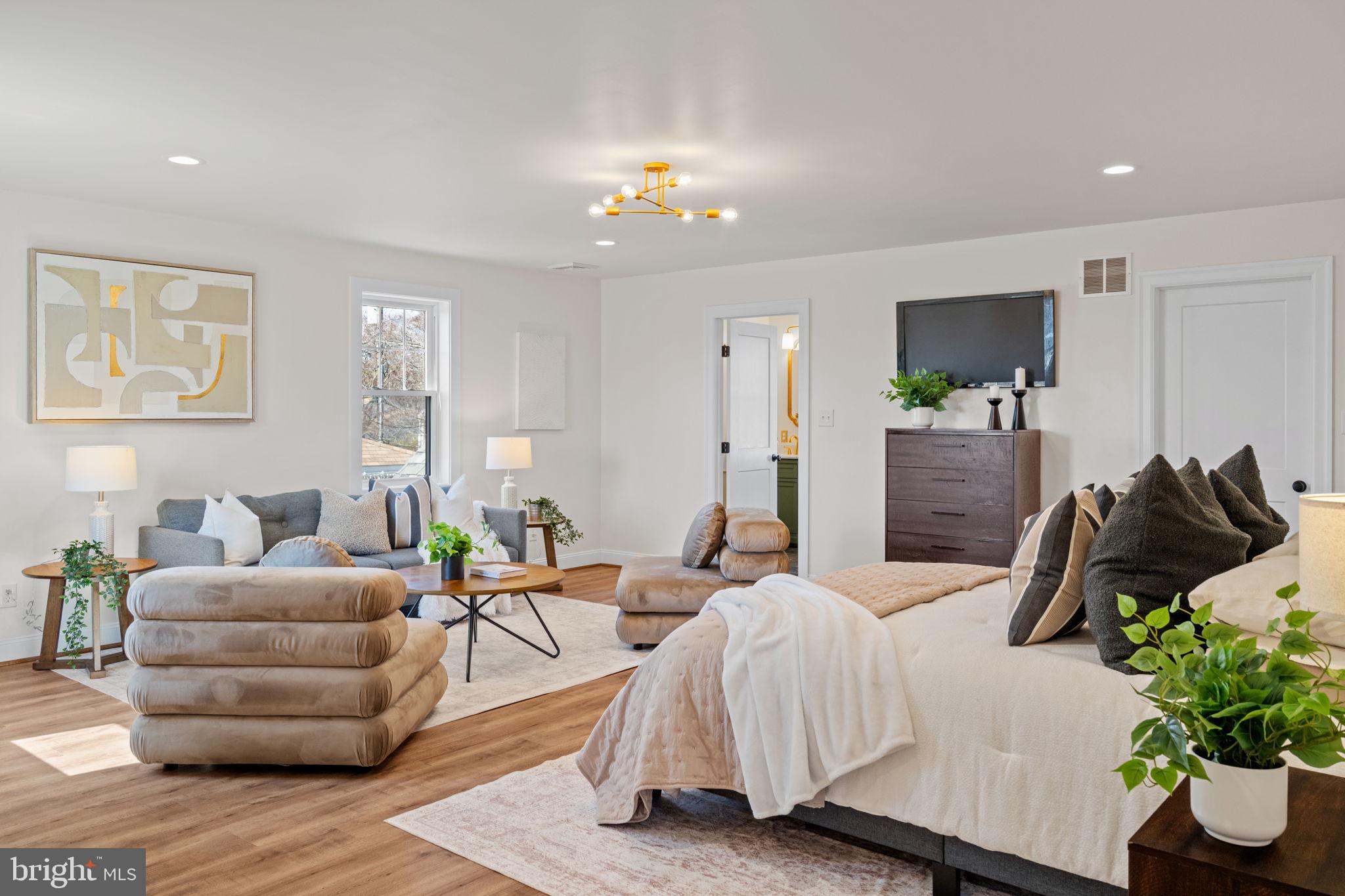 HAVERTOWN - Residential