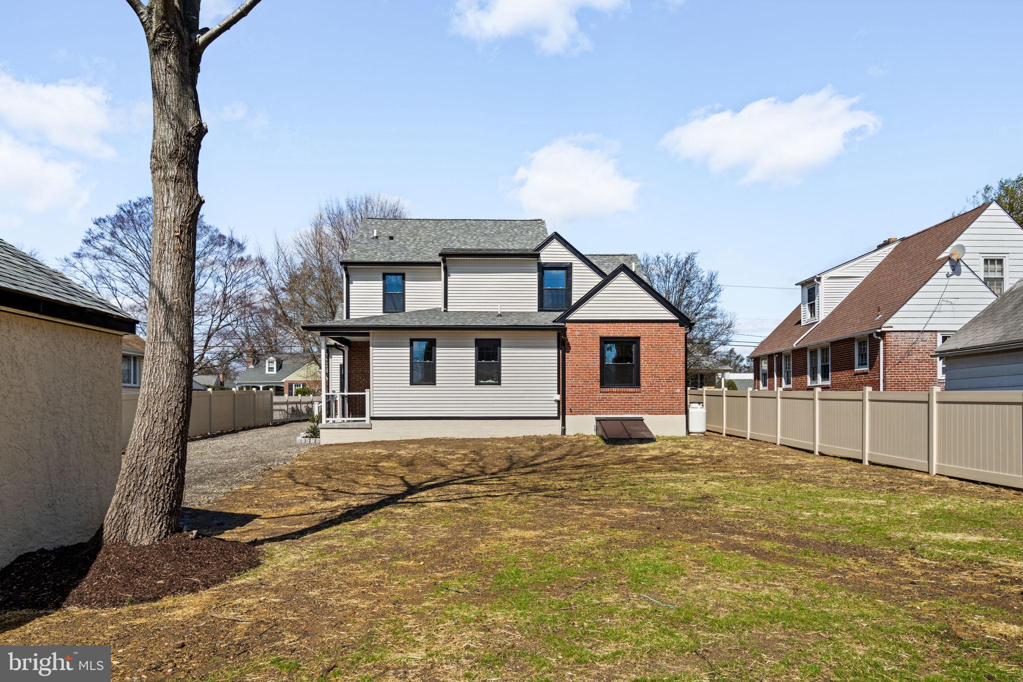 HAVERTOWN - Residential