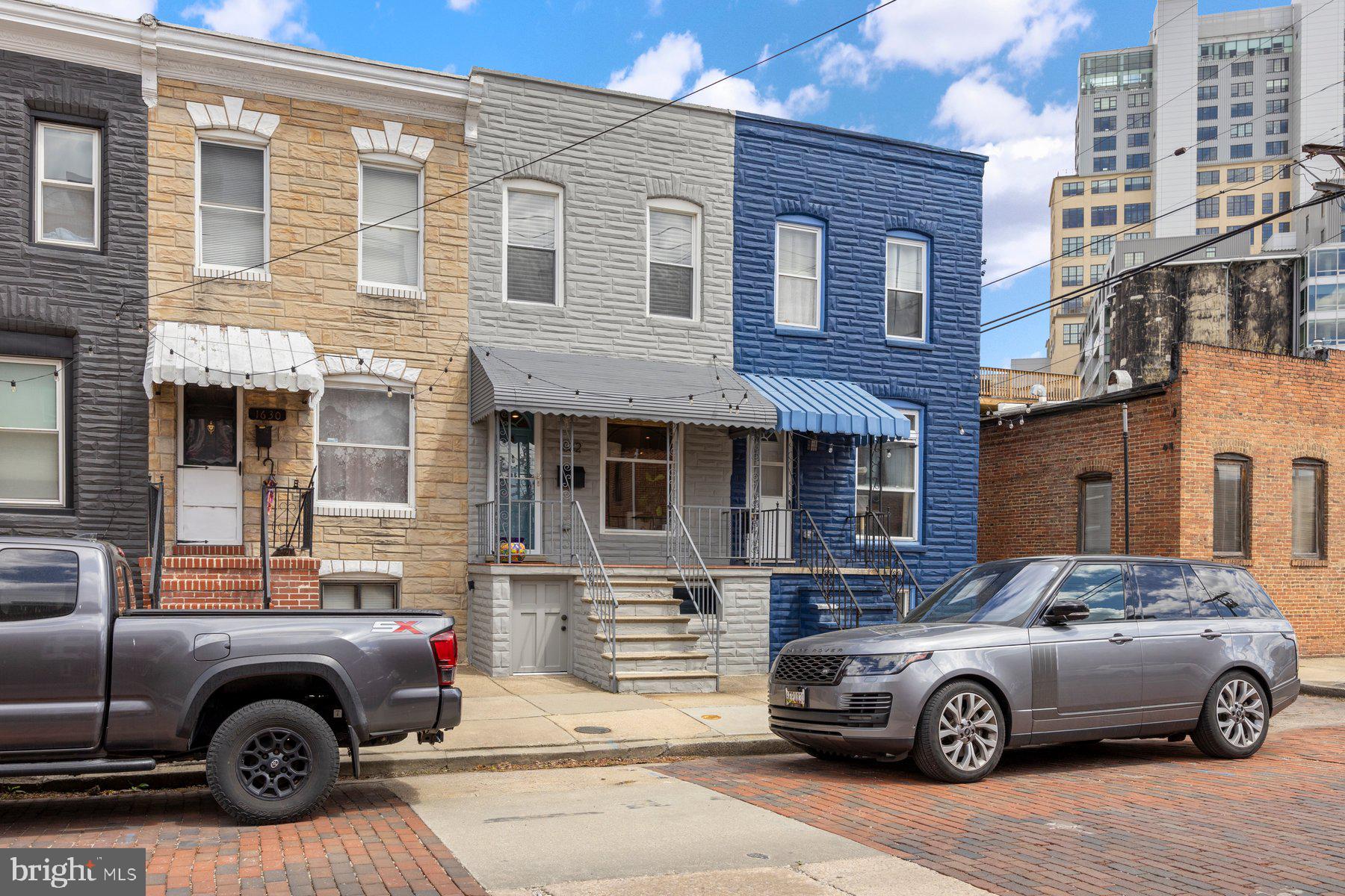 LOCUST POINT - Residential