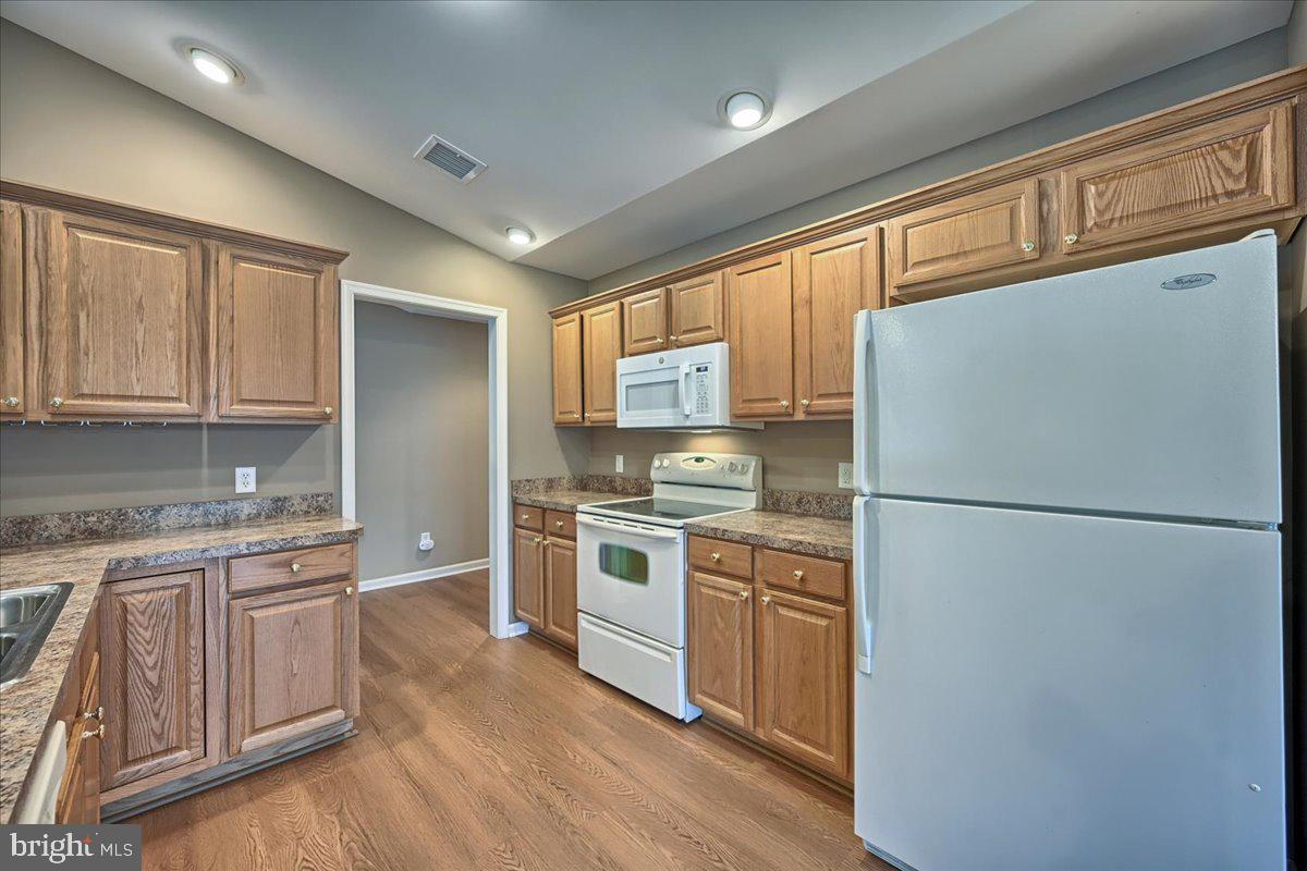 SUMMERFIELD - Residential