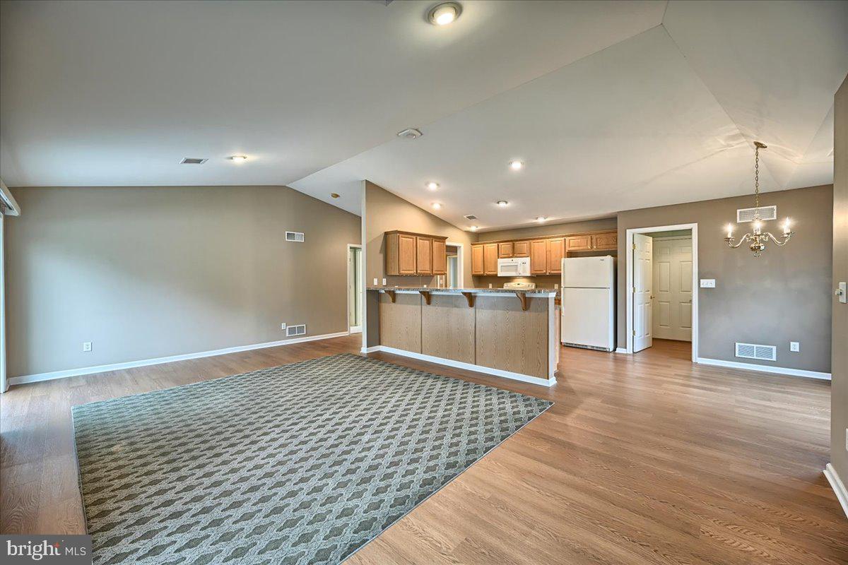 SUMMERFIELD - Residential