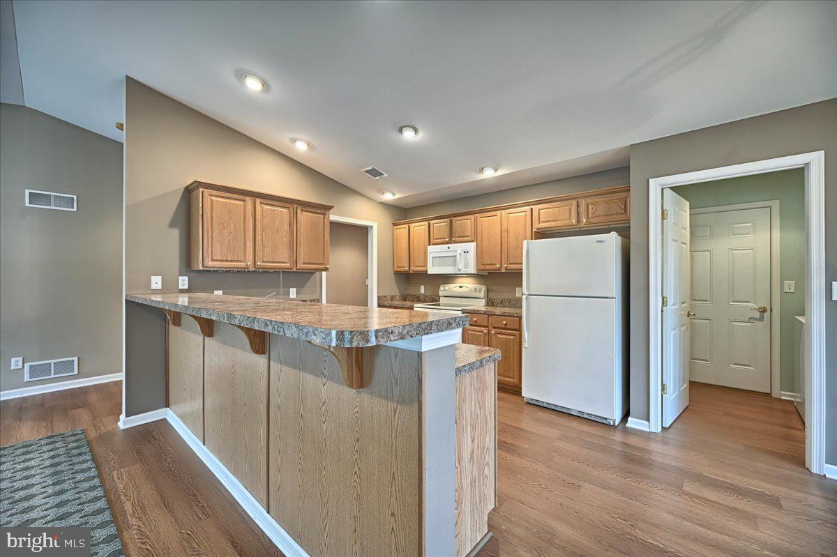 SUMMERFIELD - Residential