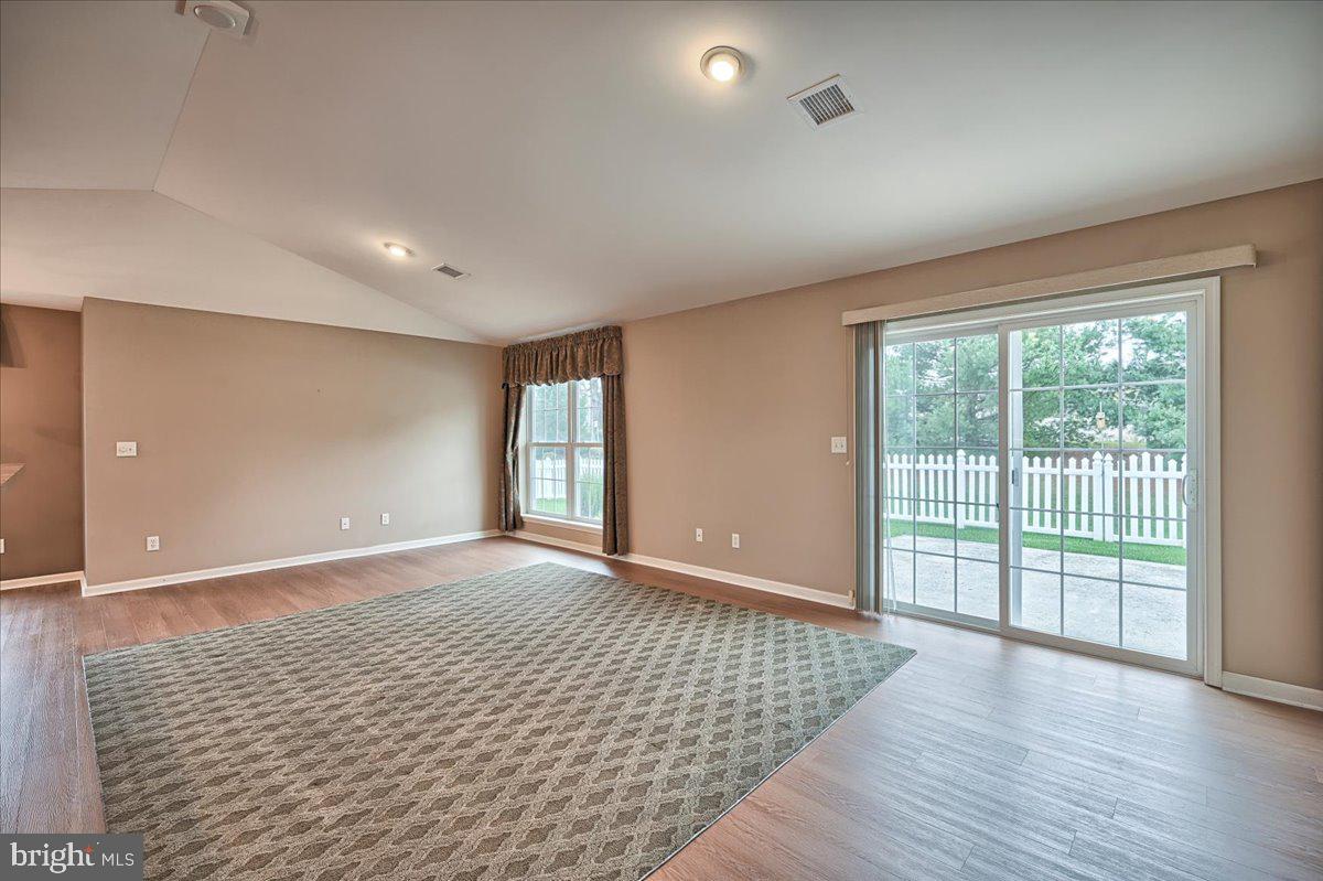 SUMMERFIELD - Residential