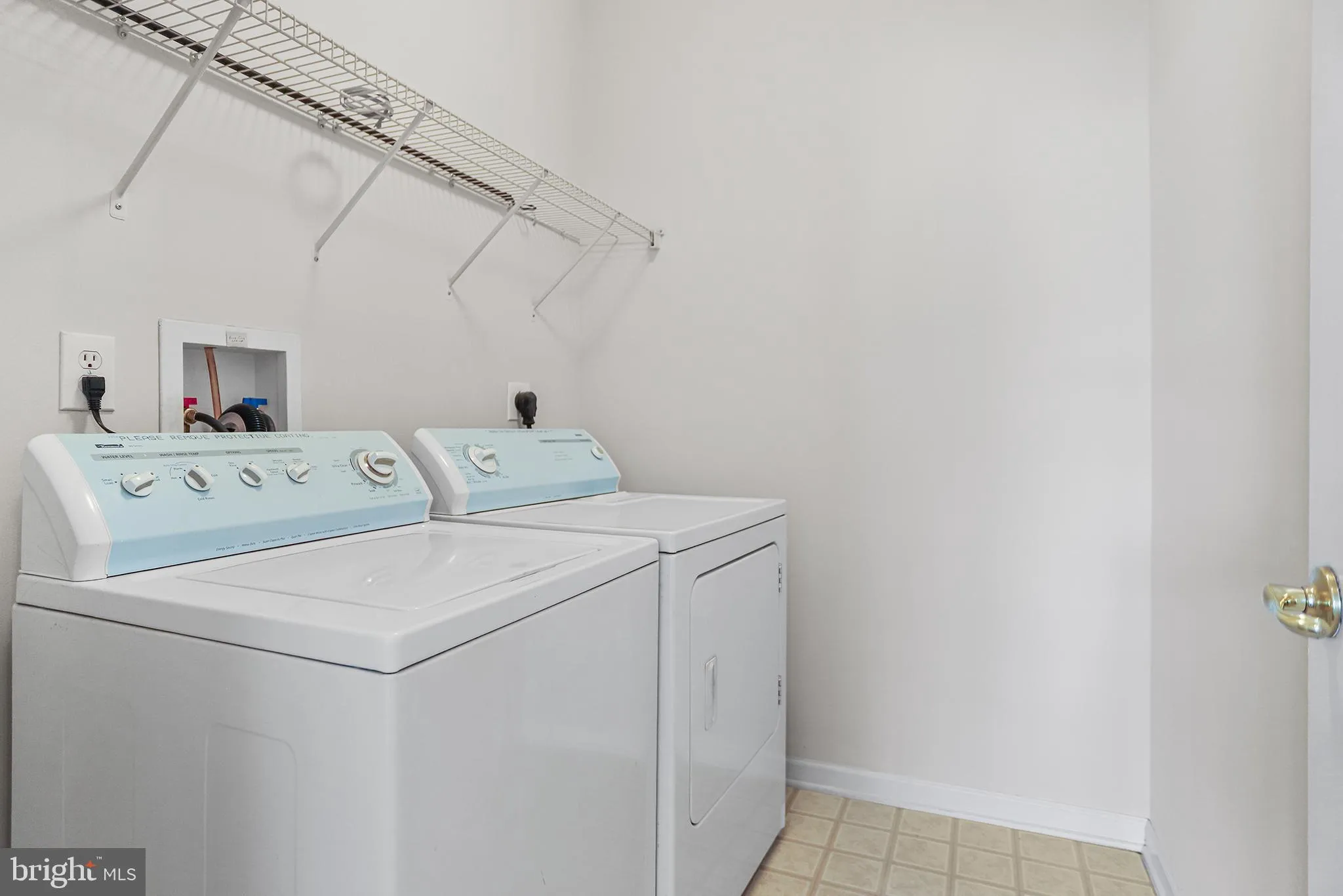 Garnet Valley, Pennsylvania 19060, United States, 2 Bedrooms Bedrooms, ,2 BathroomsBathrooms,Residential,Contingent,203709