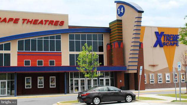 ADAMS CROSSING - Residential