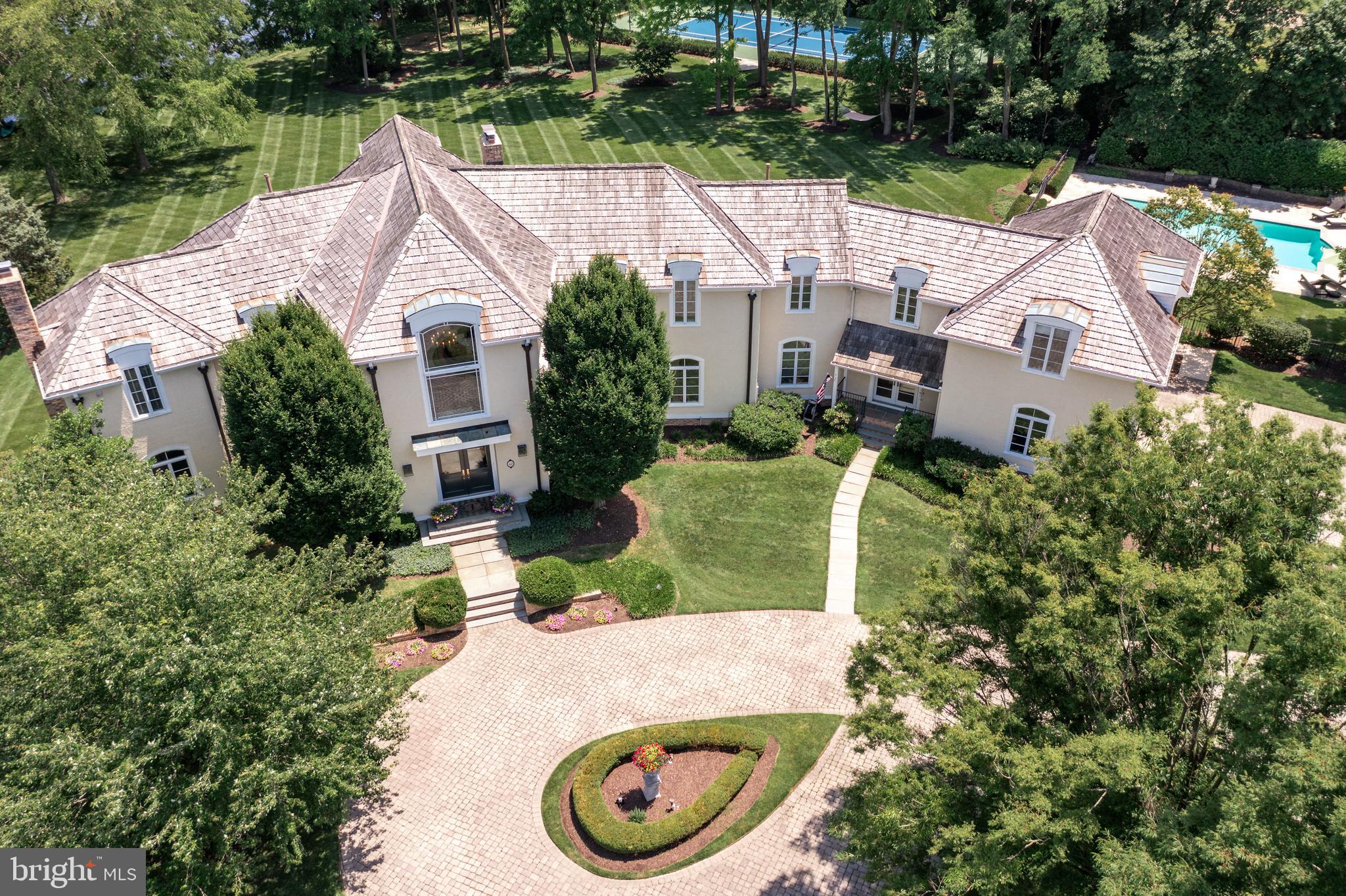 42 LANDING COURT