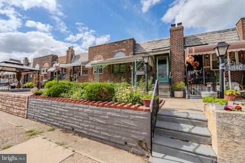 Townhouse For Sale - 4338 Dungan Street<br/> PHILADELPHIA, PA 19124