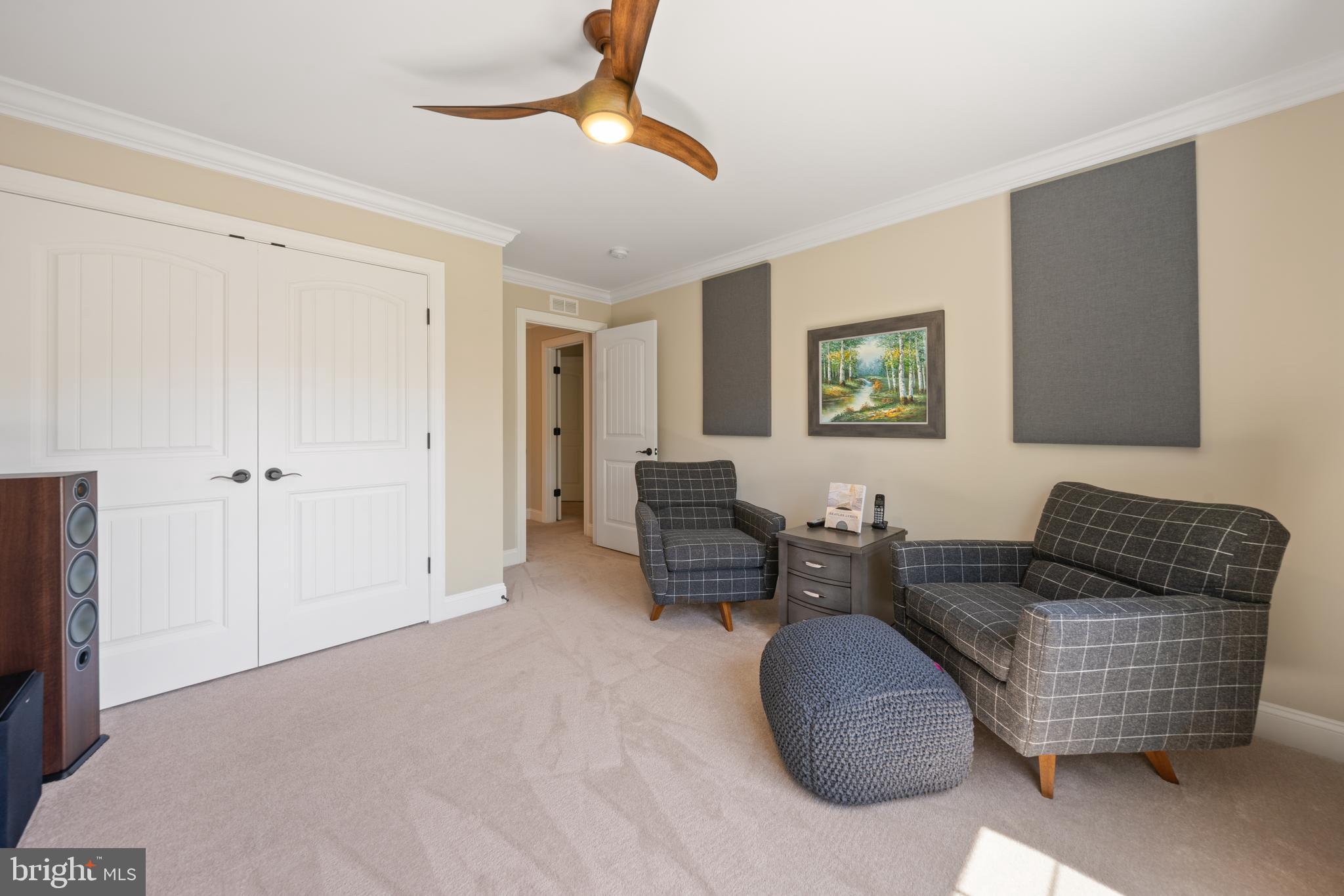 SIMMONS RIDGE - Residential