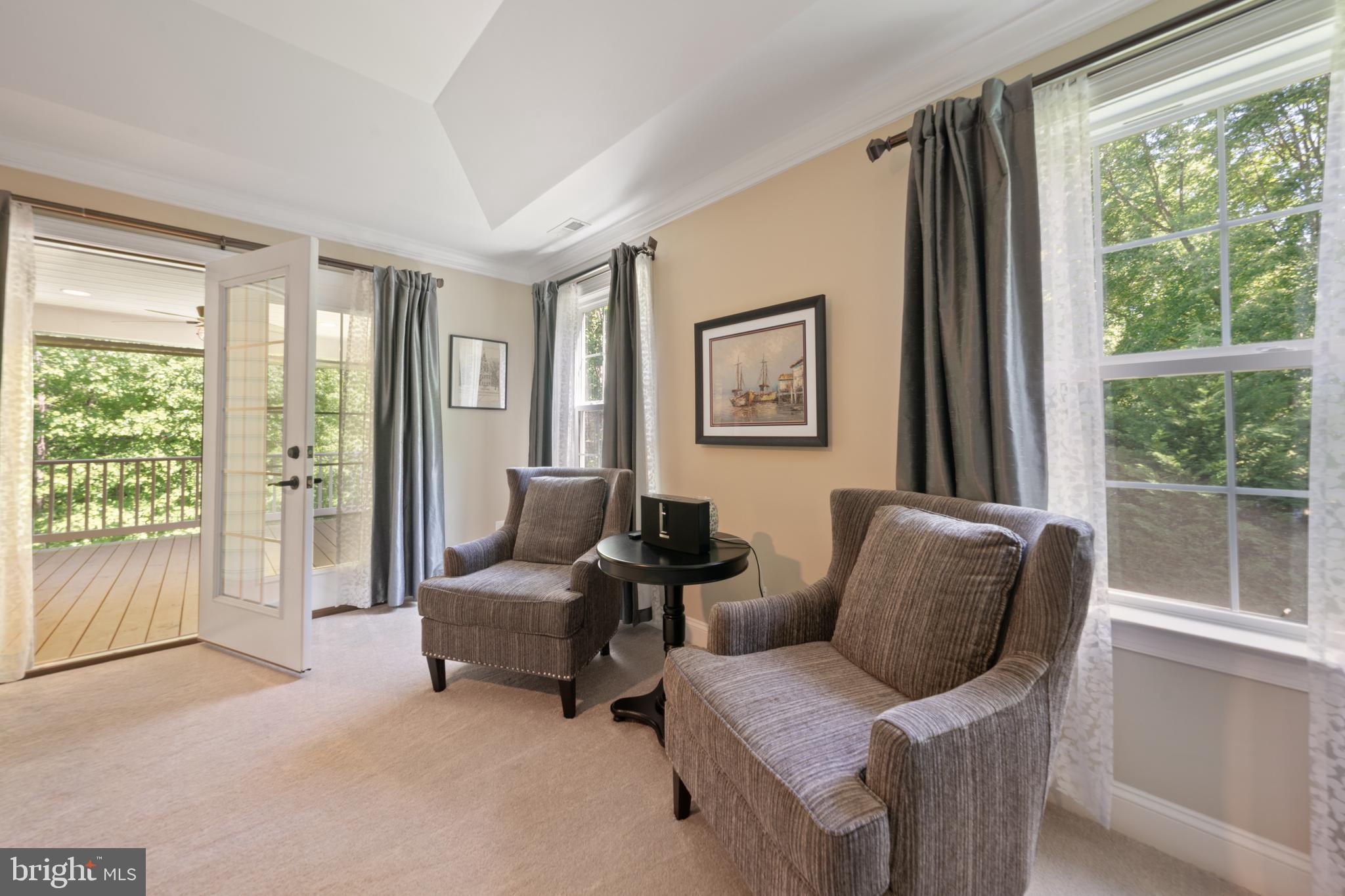 SIMMONS RIDGE - Residential