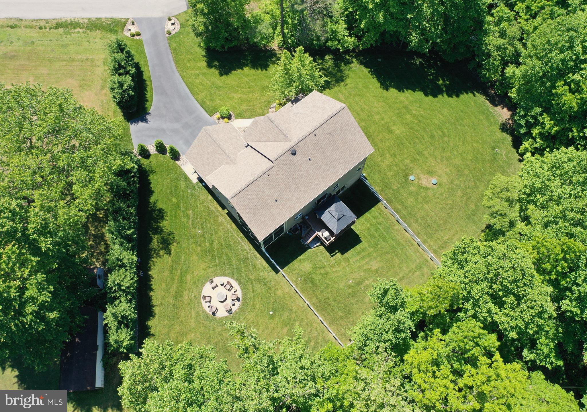 SIMMONS RIDGE - Residential