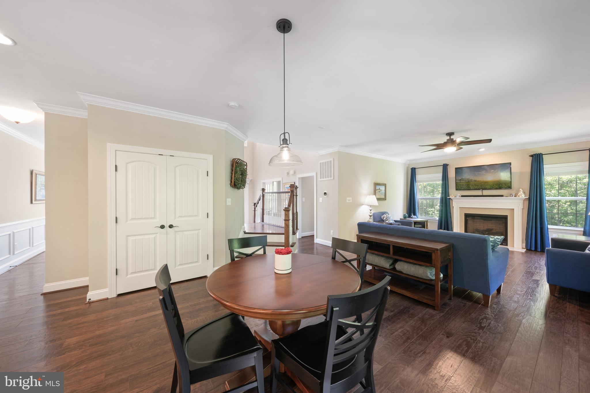 SIMMONS RIDGE - Residential