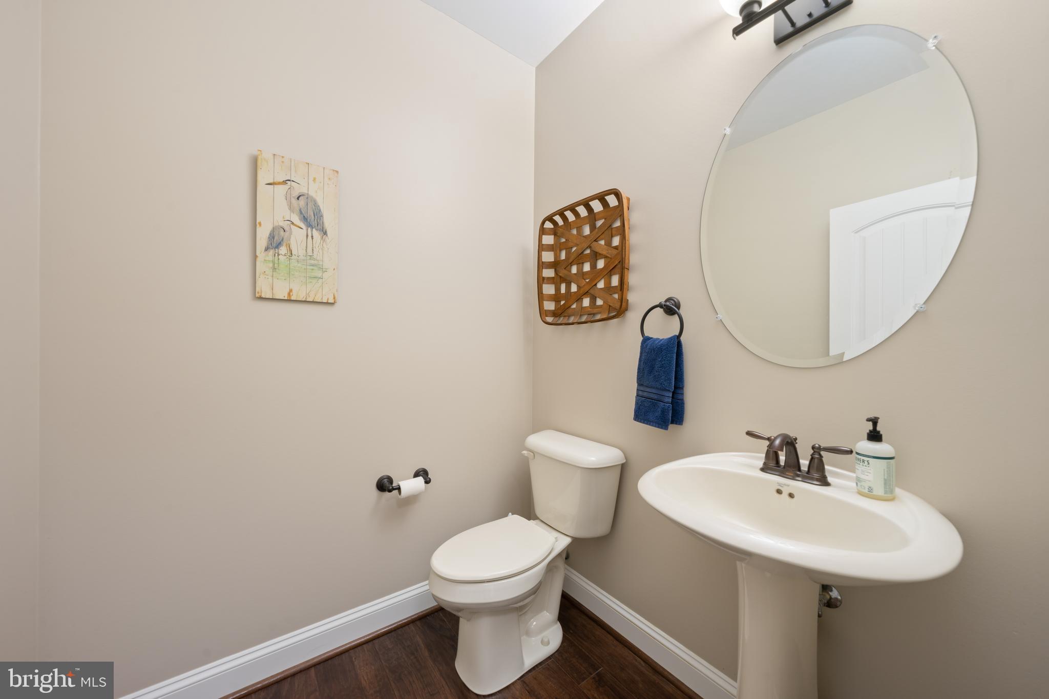 SIMMONS RIDGE - Residential