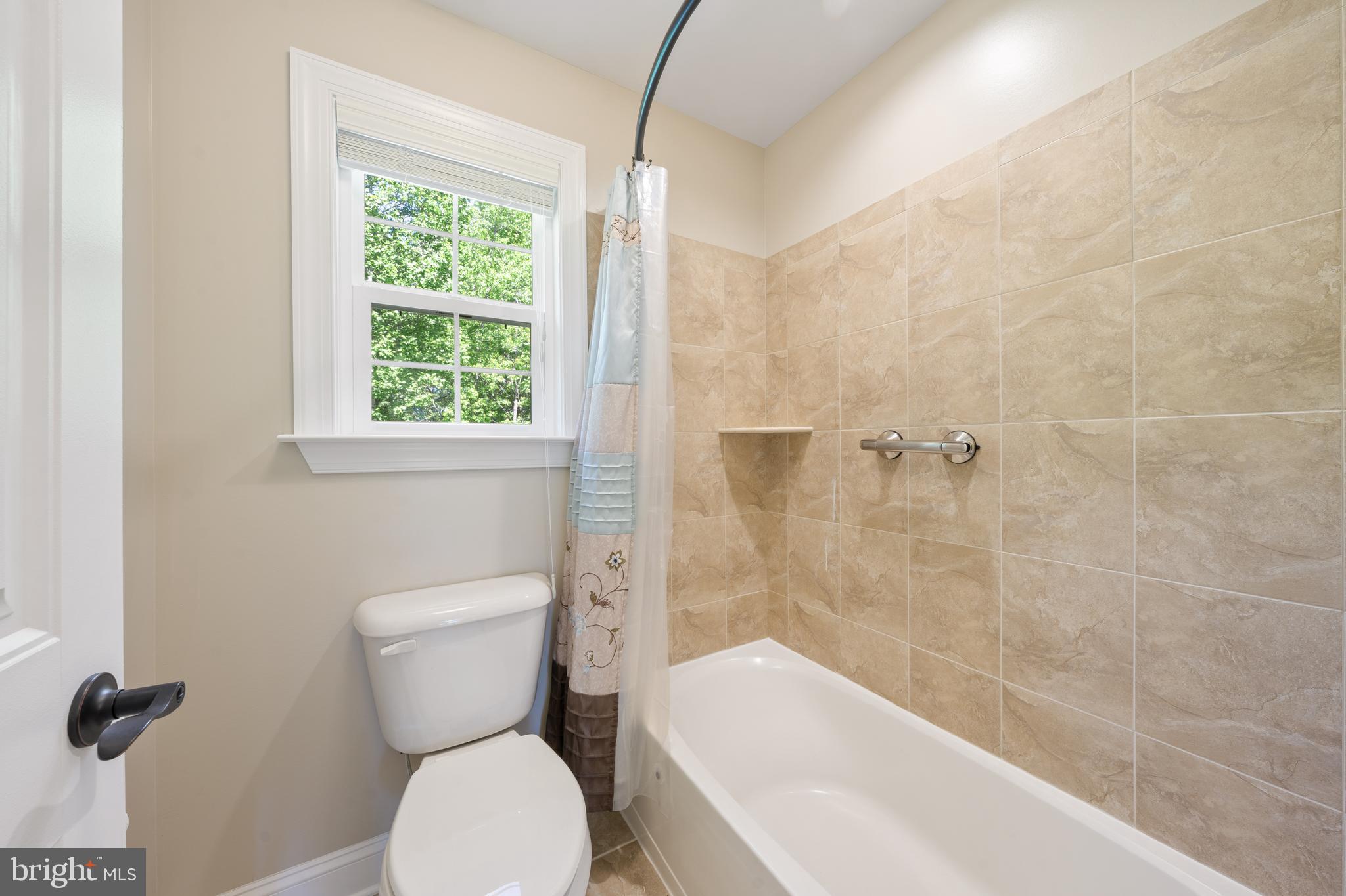 SIMMONS RIDGE - Residential