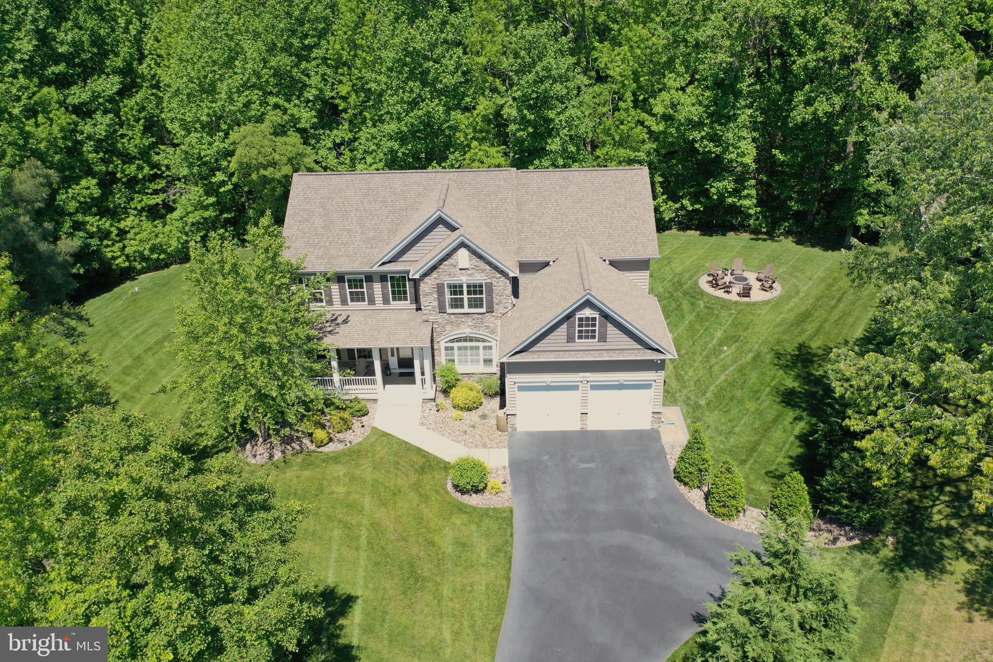 SIMMONS RIDGE - Residential