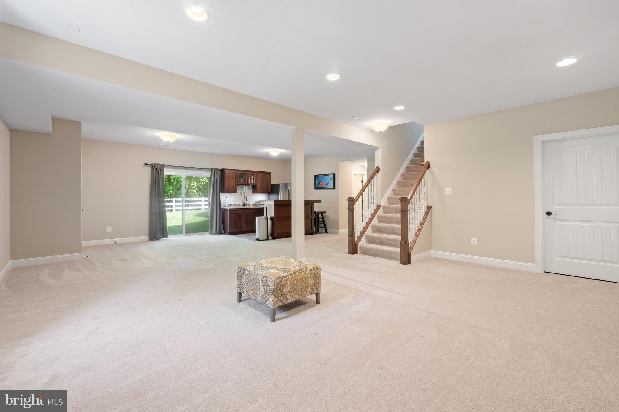 SIMMONS RIDGE - Residential