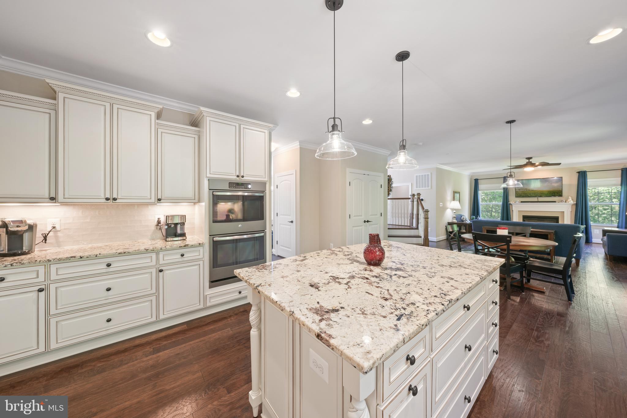 SIMMONS RIDGE - Residential