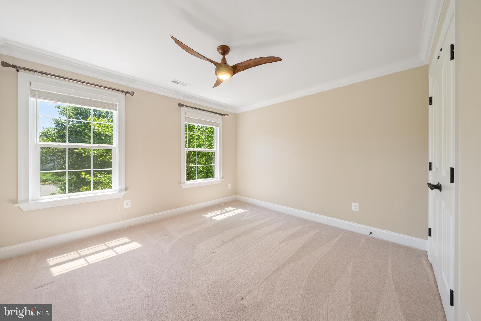 SIMMONS RIDGE - Residential