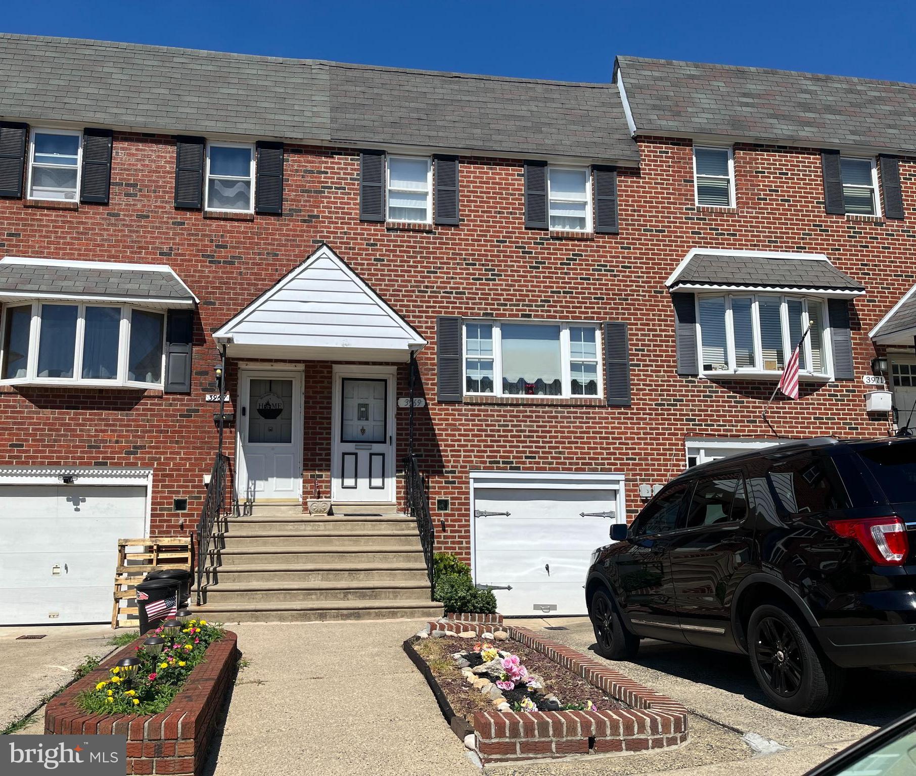 3969 CONSTANCE ROAD